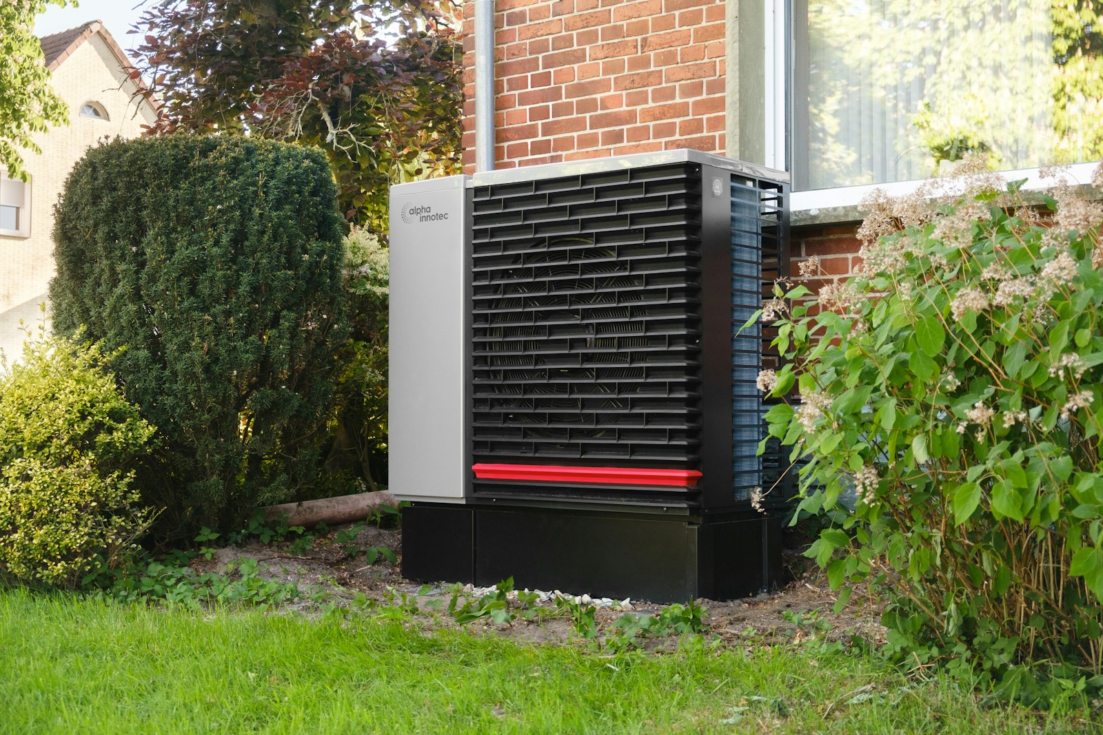 Heat pump outdoor unit — annual service